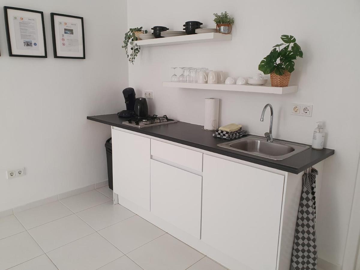 A2 Apartment Budget At Jan Thiel Curacao Exterior photo