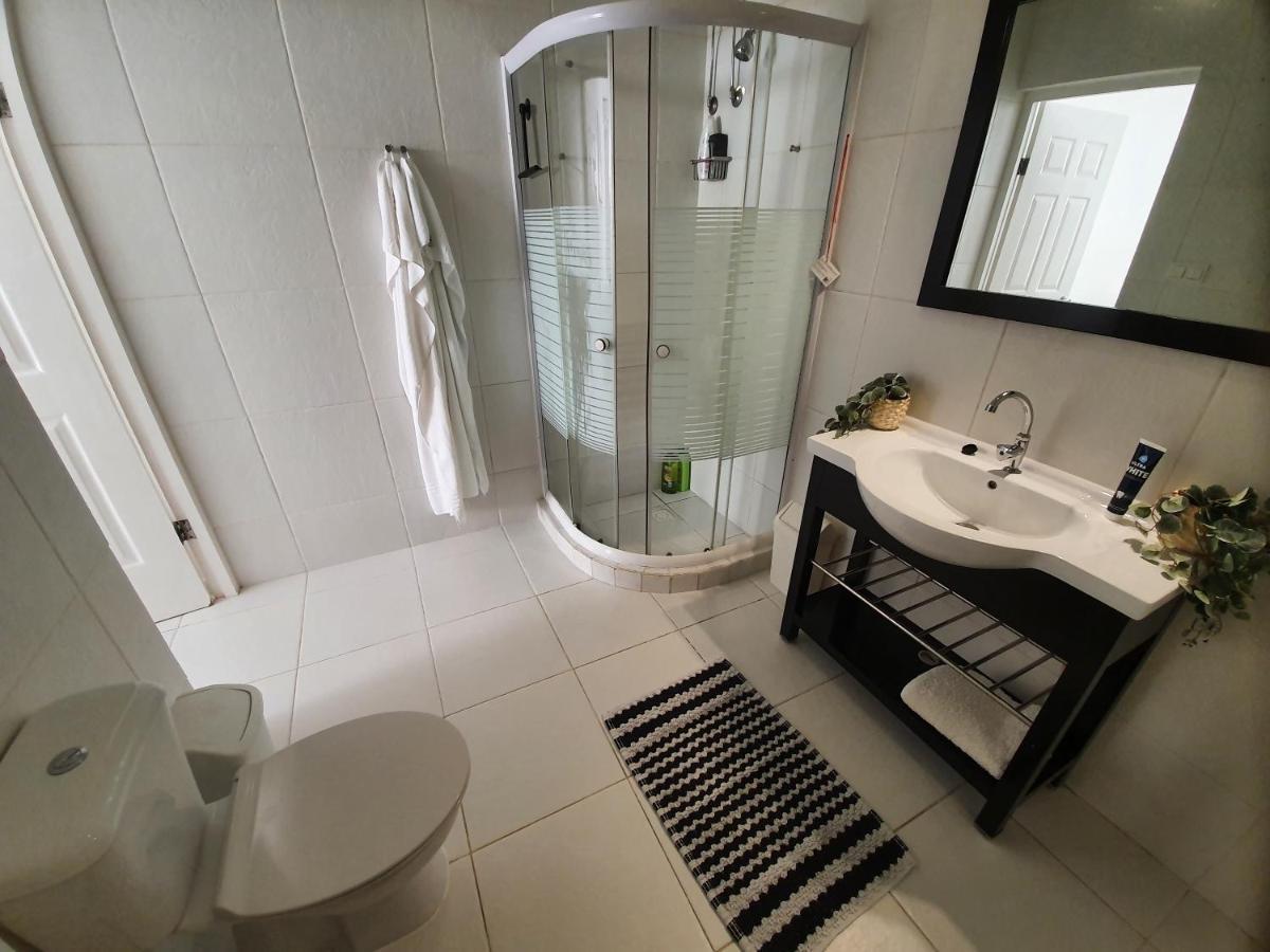 A2 Apartment Budget At Jan Thiel Curacao Exterior photo